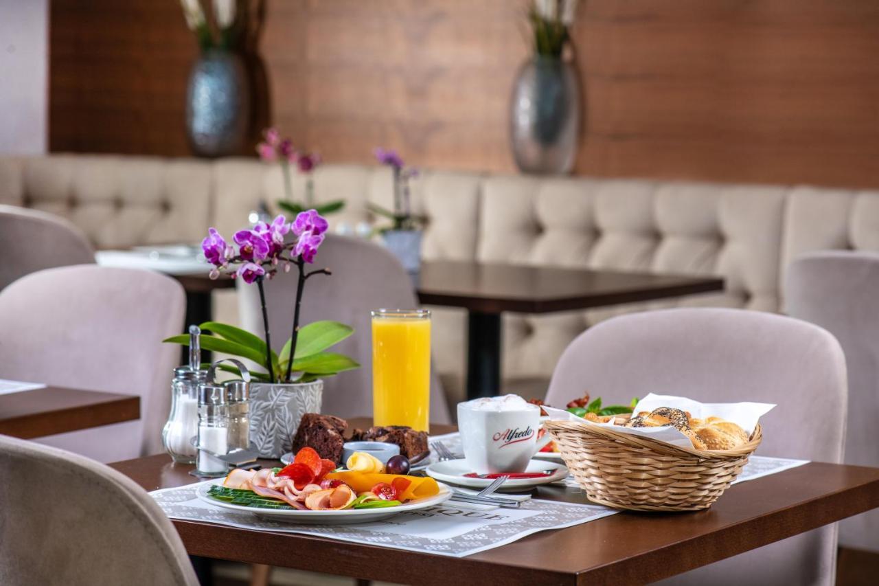 Charm Hotel Budapest - Formerly Boutique Hotel Budapest Luaran gambar