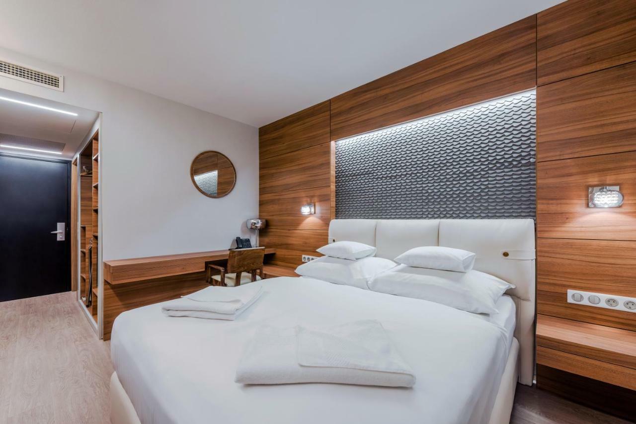 Charm Hotel Budapest - Formerly Boutique Hotel Budapest Luaran gambar