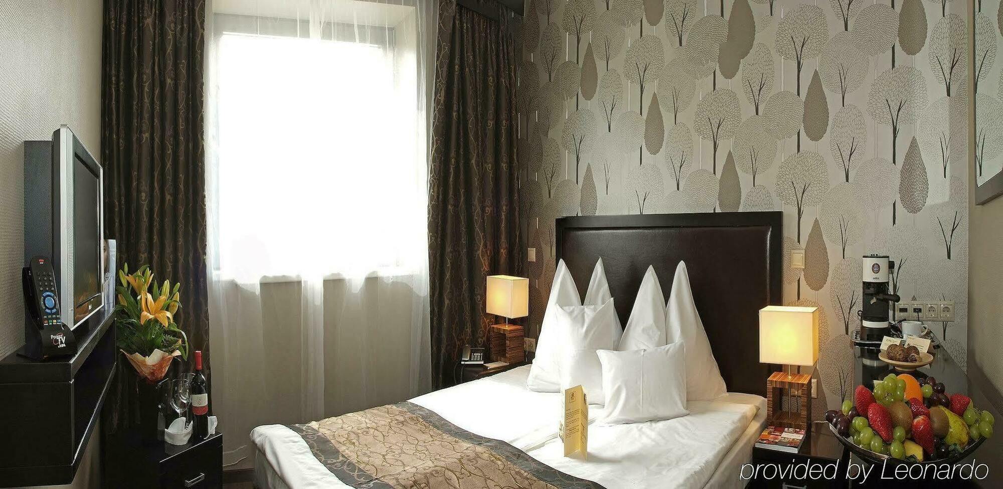 Charm Hotel Budapest - Formerly Boutique Hotel Budapest Bilik gambar